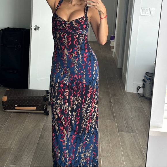 Summer dress - Picture 3 of 5